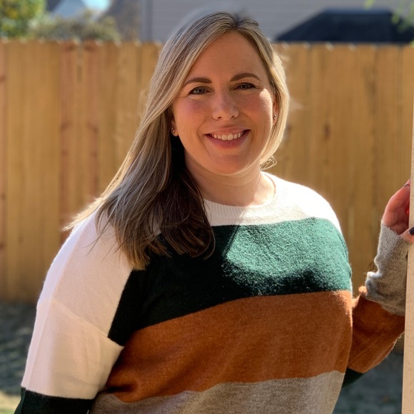 Meet your Posher, Kristina - Picture 2 of 2